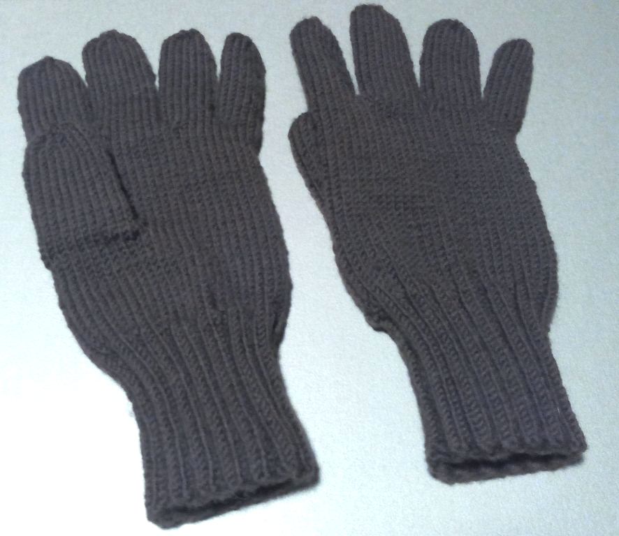 Vite des gants de laine pour ce grand froid