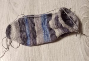 Tricoter des chaussettes c'est magique